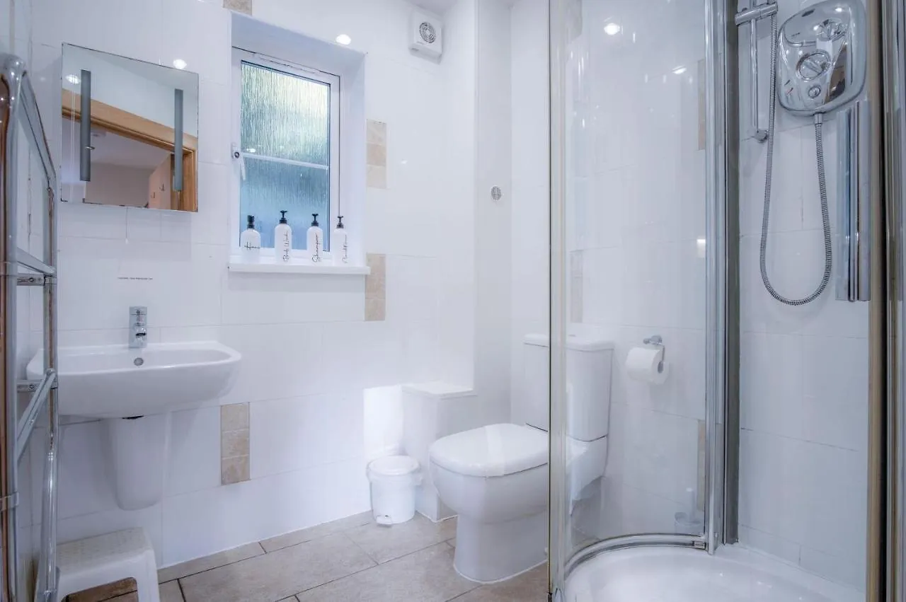 Oxwich Cottage - 2 Bedroom - Parkmill 0*,  United Kingdom