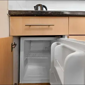 Ensuite In Centre Cardiff