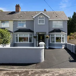 Chestnut House, Beautiful, Spacious & Comfortable , Belfast United Kingdom